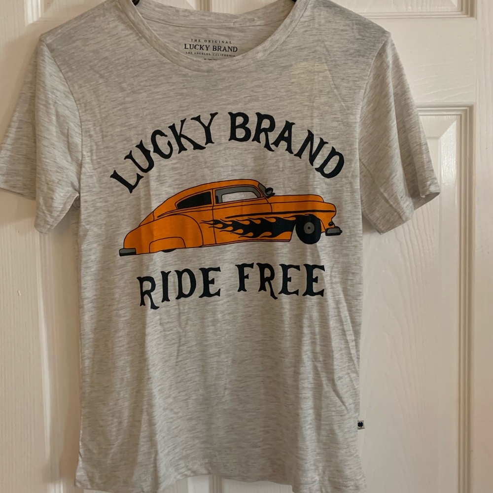 Lucky brand T-shirt